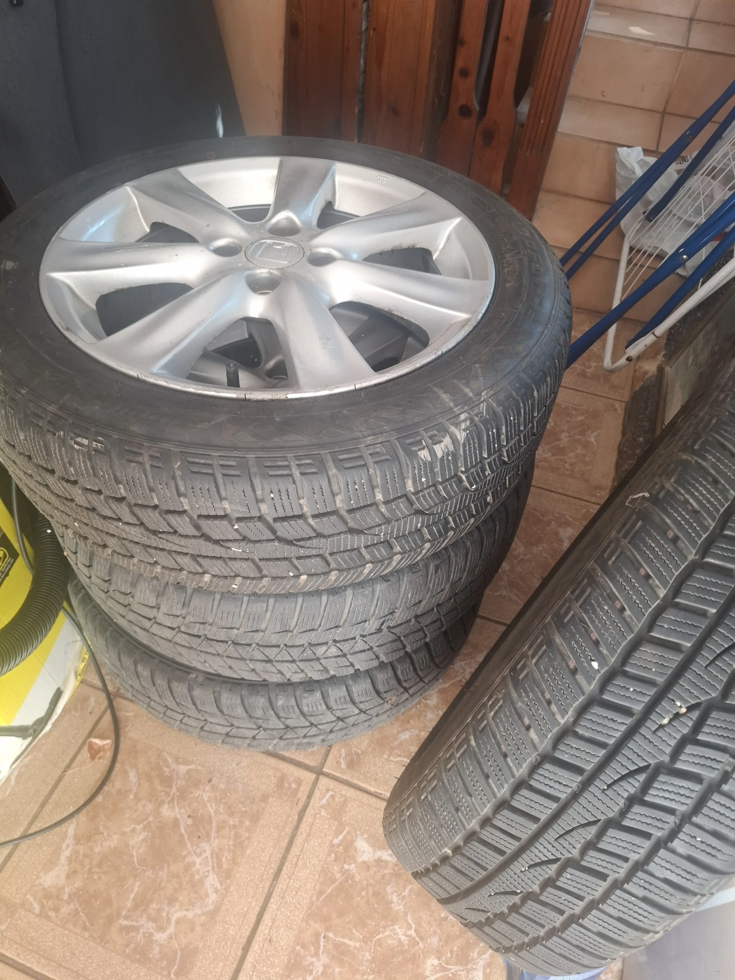 jante HONDA org pe 16 cu anv mixte din 2024 la 220euro setul