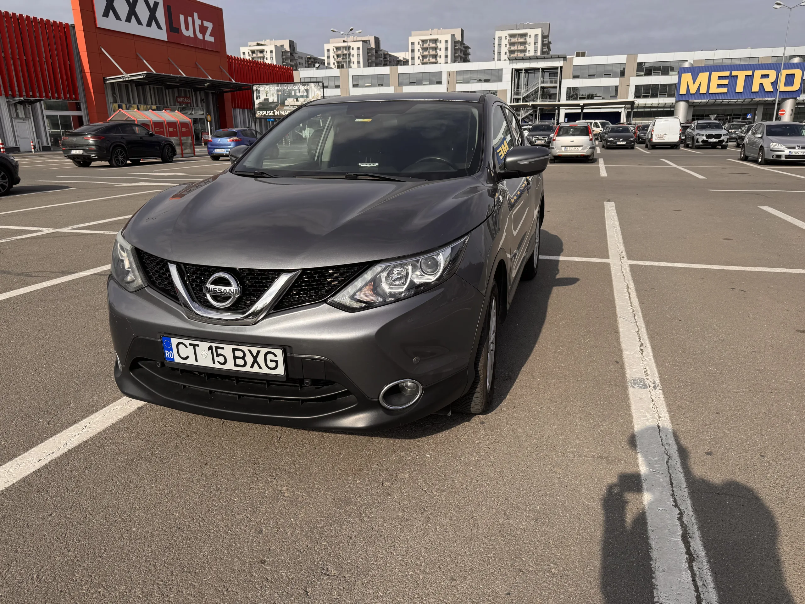 Nissan Qashqai 1.2 benzina 115 cp , proprietar de 4 ani